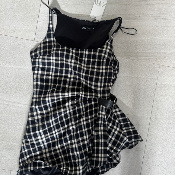 Zara black and white plaid dress - Picture 2 of 4